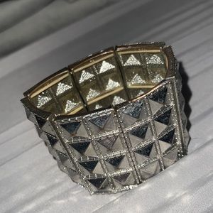 Silver bracelet with squares adjustable stretches so cute vintage look